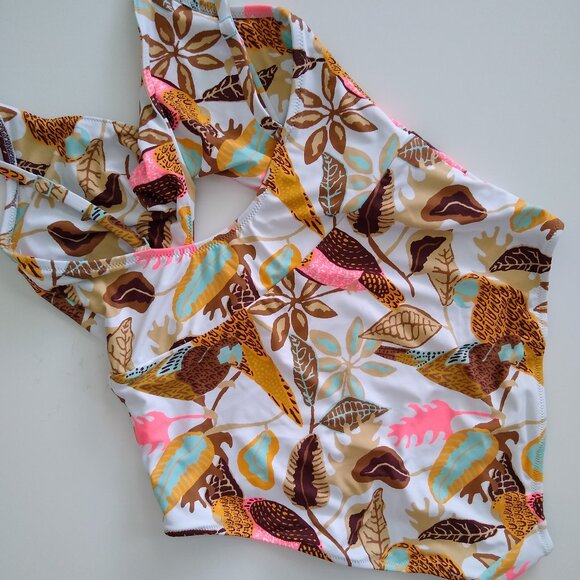 Aerie Real Good Twist Front Cutout One-Piece Swimsuit | L - Picture 8 of 8